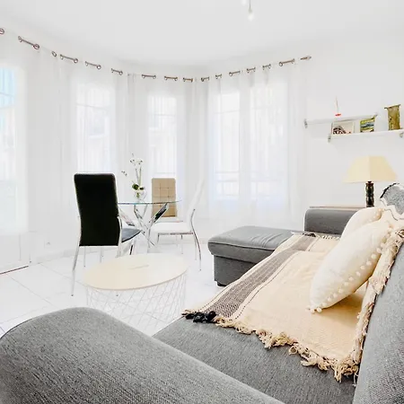 Le Germain - 3 Pieces Apartment